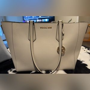 Michael Kors Tote